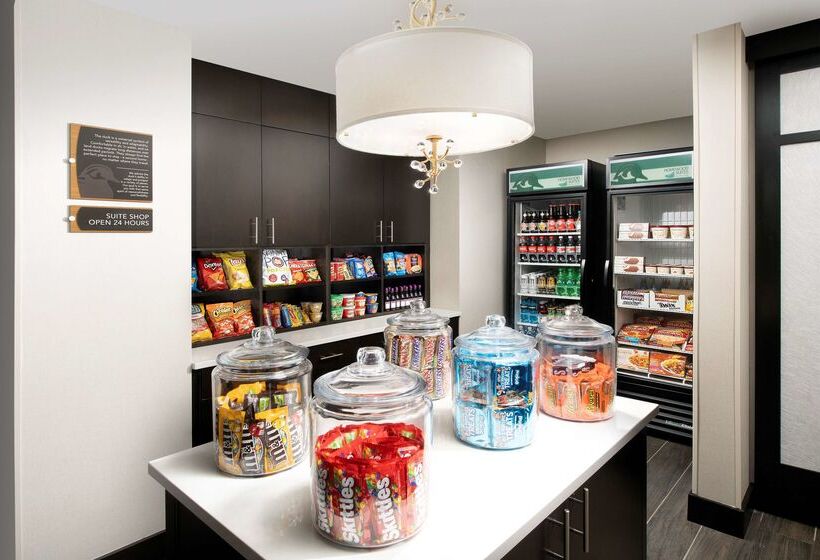 هتل Homewood Suites By Hilton Kansas City Speedway