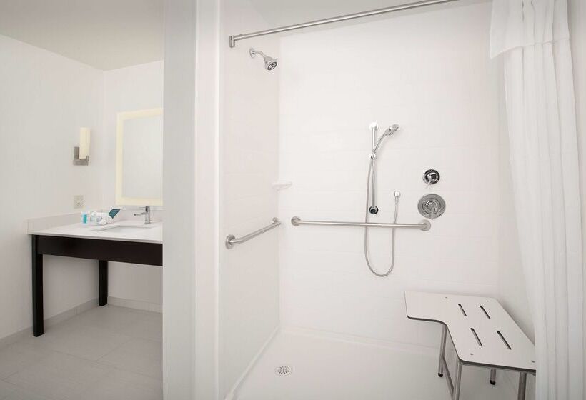 هتل Homewood Suites By Hilton Kansas City Speedway