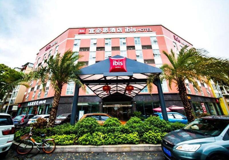 هتل Ibis Chengdu Meizhou Center