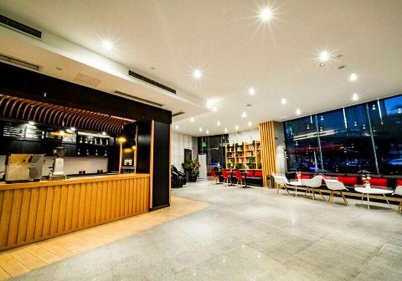 هتل Ibis Chengdu Meizhou Center