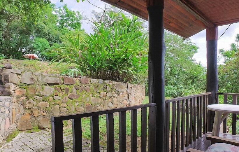 هتل Impala Niezel Lodge