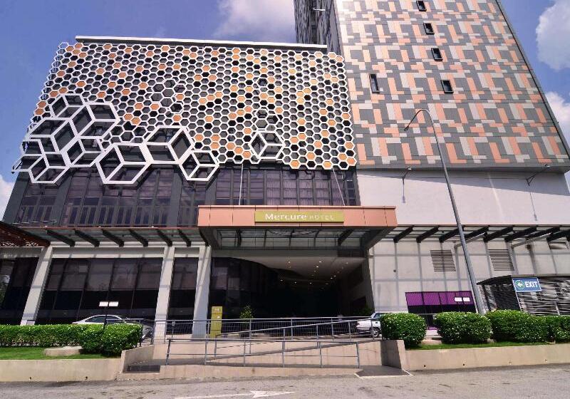 هتل Mercure Selangor Selayang