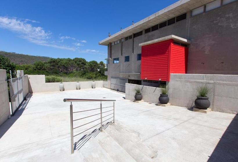 Hotel Red Box Villa