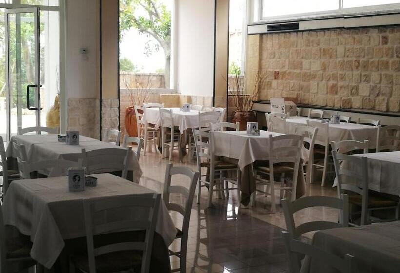 هتل Residence La Corvetta