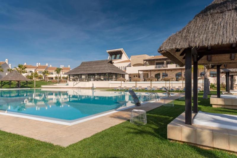 Ona Hacienda del Álamo Golf Resort & Apartments