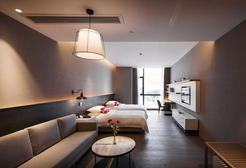Swisstouches Guangzhou Hotel Residences