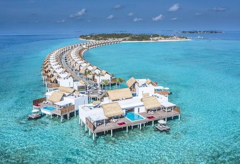 هتل Emerald Maldives Resort & Spa  Deluxe All Inclusive