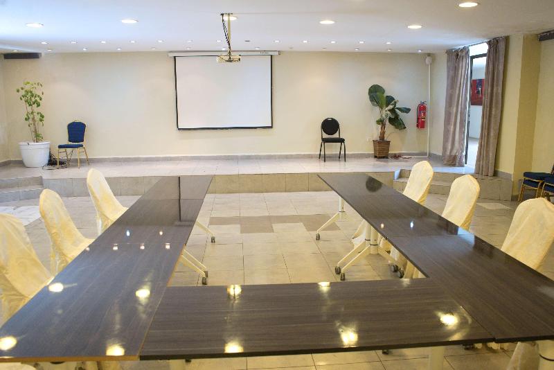 Itsandra Beach Hotel & Resort