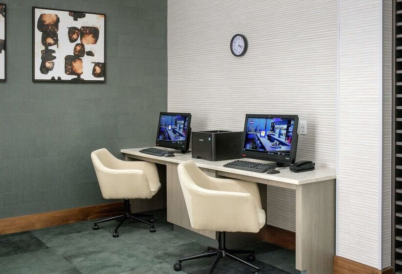 فندق Hampton Inn Marathon   Florida Keys