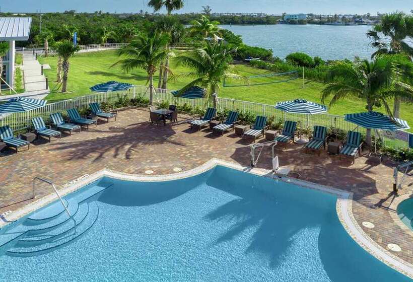هتل Hampton Inn Marathon Florida Keys