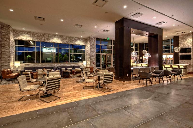 Отель Hilton Franklin Cool Springs
