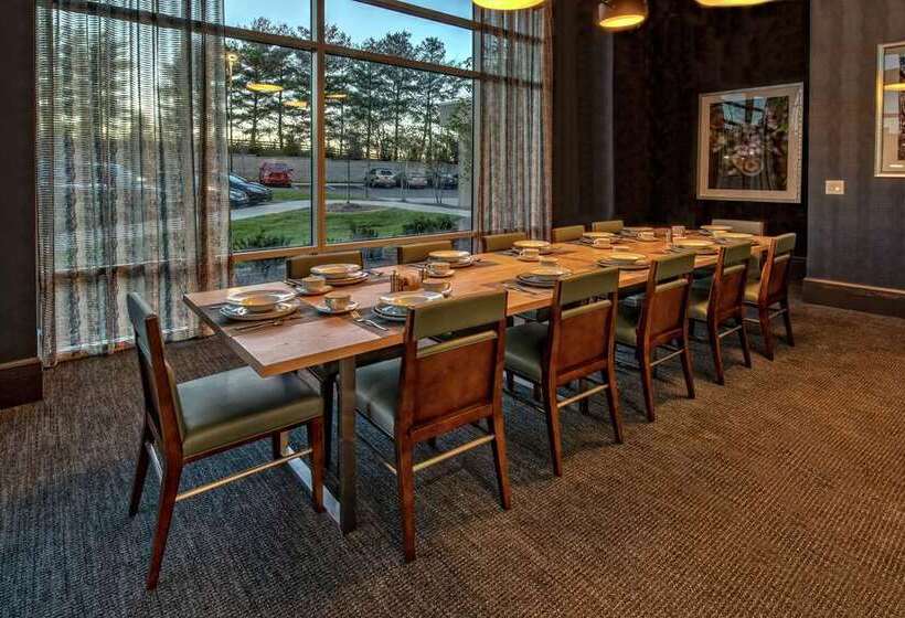 Отель Hilton Franklin Cool Springs