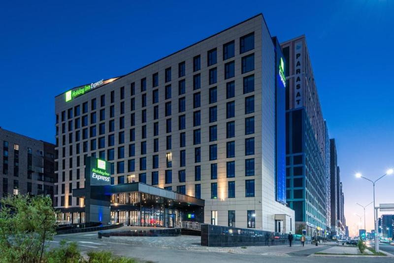 בית מלון כפרי Holiday Inn Express   Astana   Turan, An Ihg