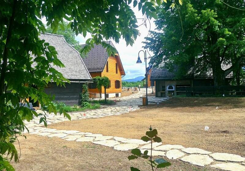 فندق Fenomen Plitvice Resort