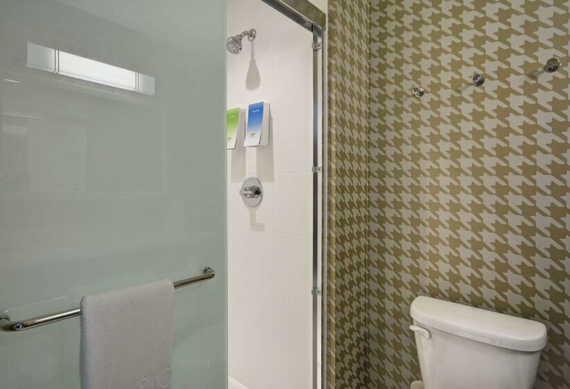 هتل Home2 Suites By Hilton Carbondale
