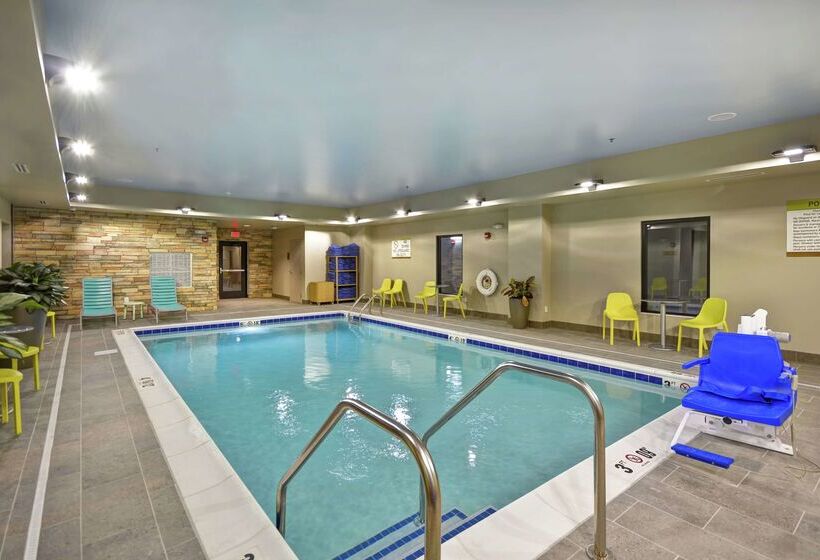 هتل Home2 Suites By Hilton Carbondale
