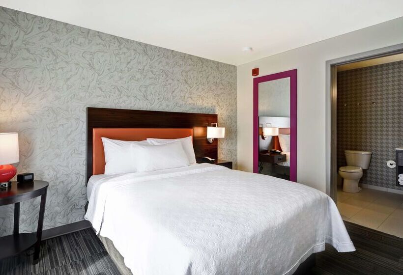 هتل Home2 Suites By Hilton Carbondale