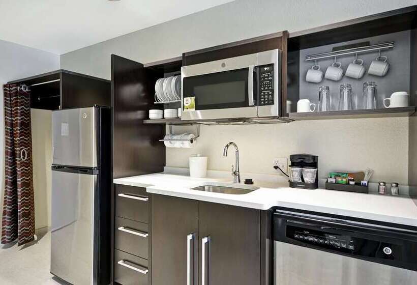 هتل Home2 Suites By Hilton Carbondale