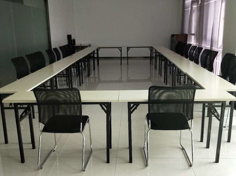 Отель Ibis Tianjin Wuqing