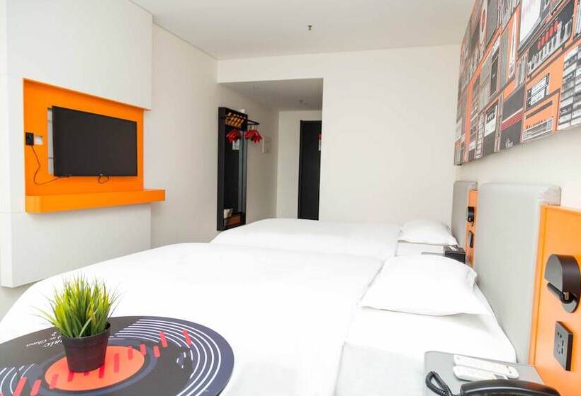 هتل Ibis Tianjin Wuqing