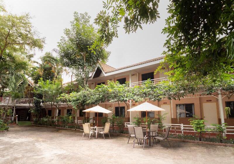 هتل Koh Chang Riverside Resort
