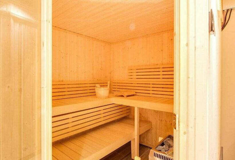 Fotos del hotel Mom Art:  34