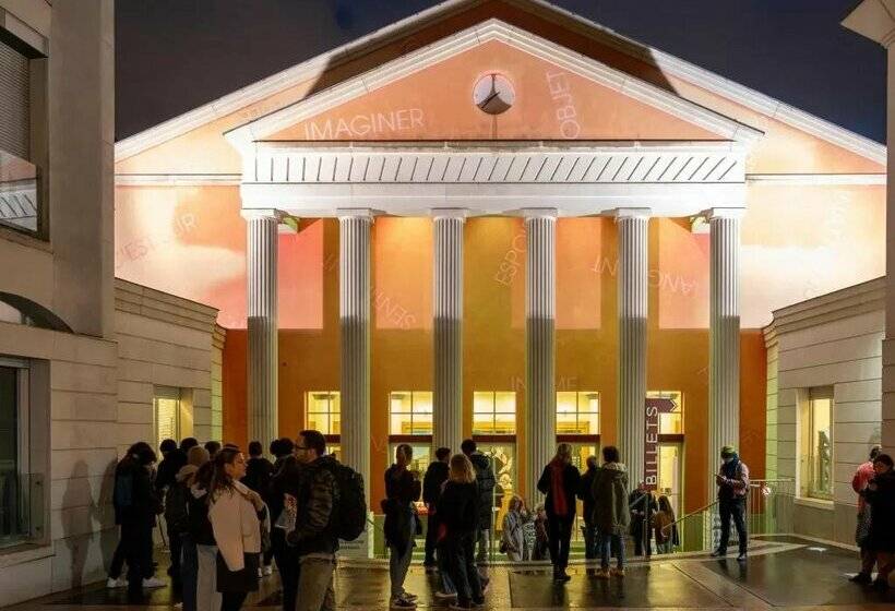 Fotos del hotel Mom Art:  40