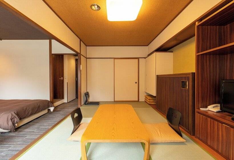 هتل Ooedo Onsen Monogatari Higashiyama Grand