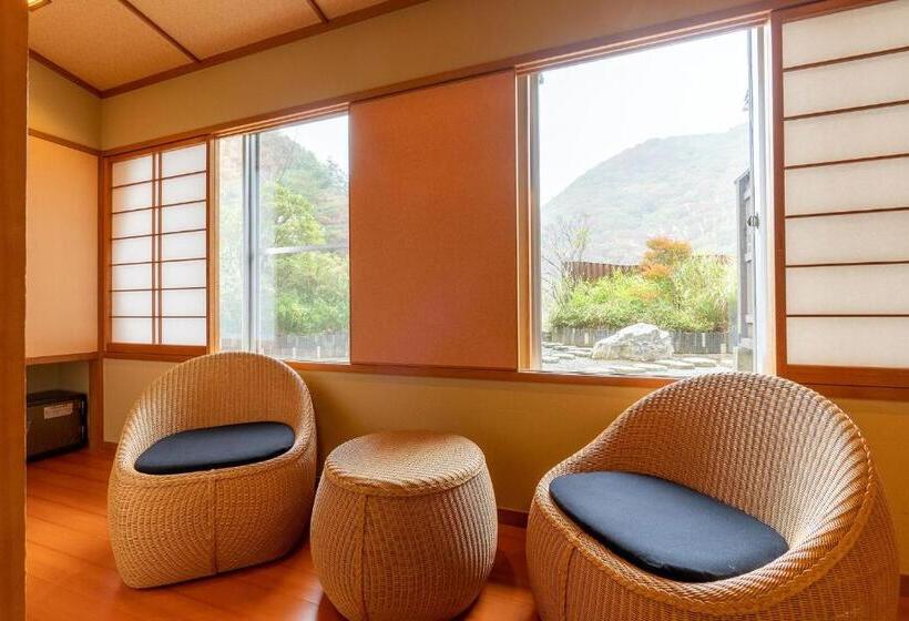هتل Ooedo Onsen Monogatari Higashiyama Grand