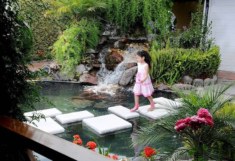 هتل Rincon De Puembo; Bw Signature Collection