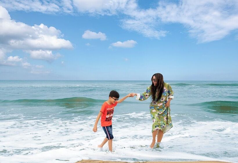 هتل Sheraton Grand Chennai Resort & Spa
