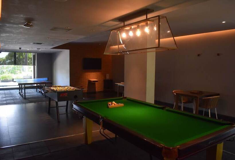هتل Sheraton Grand Chennai Resort & Spa