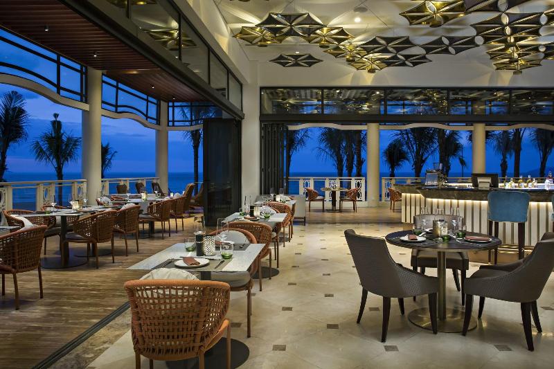 Fotos del hotel Sheraton Grand Danang Resort:  8