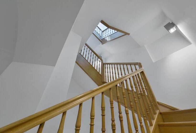 Fotos del hotel Stradonia Serviced Apartments:  39