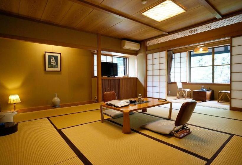هتل Sumiyosiya Ryokan