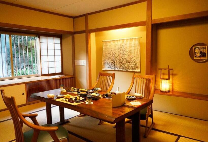 هتل Sumiyosiya Ryokan