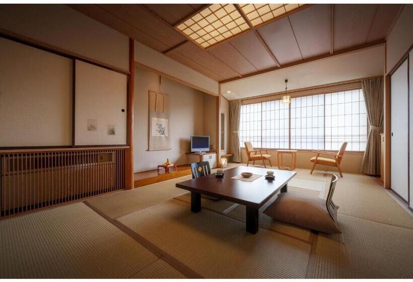 هتل Tsukinoike