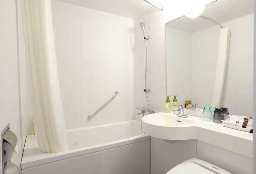 هتل Via Inn Umeda