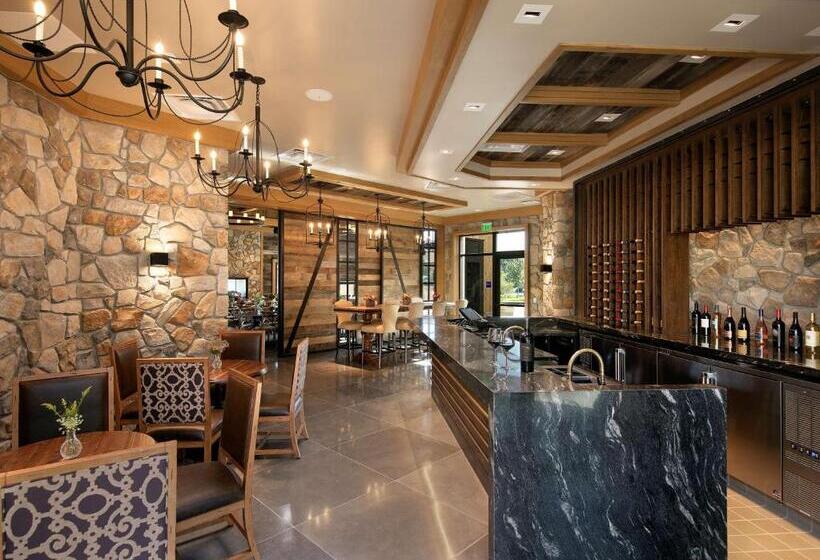 هتل Grand Reserve At The Meritage