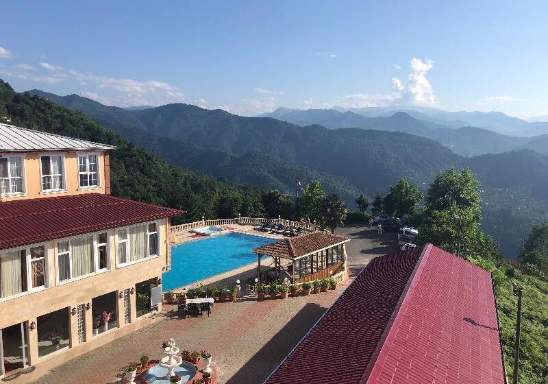 هتل Zarha Mountain Resort
