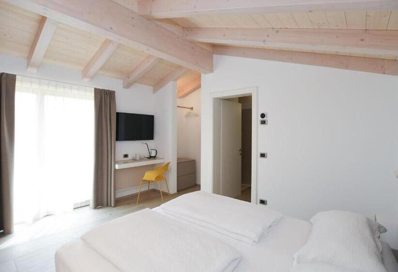 هتل Agritur Casteller