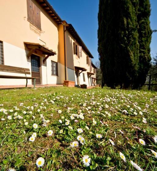 فندق Agriturismo Torre Burchio