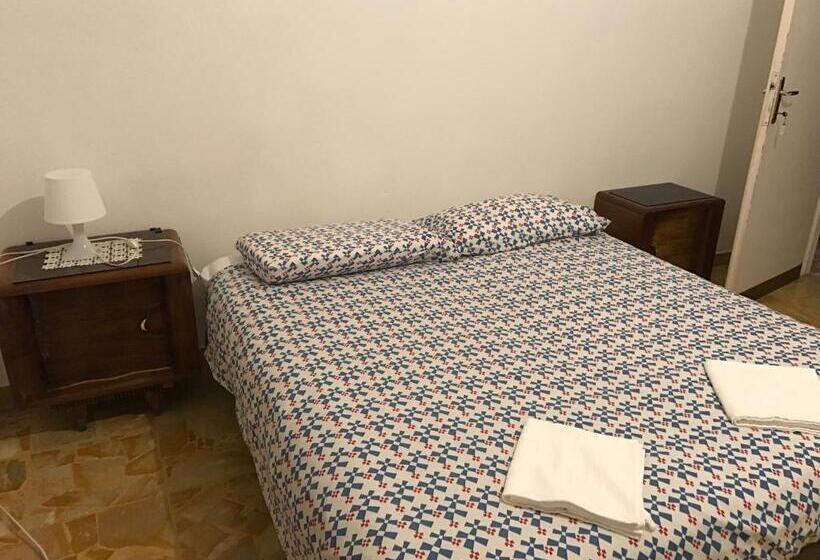 هتل B&b E Locazioni Turistiche Antico Borgo Toscano