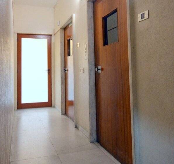 هتل B&b Studio 162