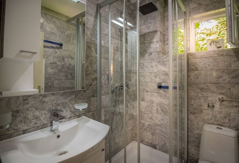 هتل Central Park Residence