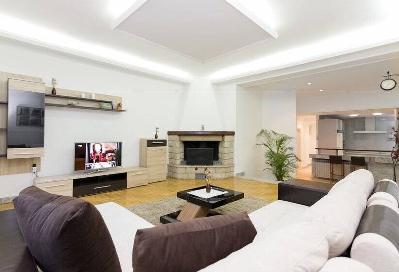 هتل Central Park Residence