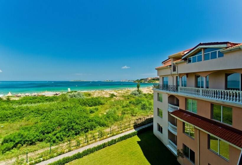 בית מלון כפרי Hacienda Beach Resort
