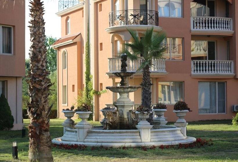 هتل Hacienda Beach Resort