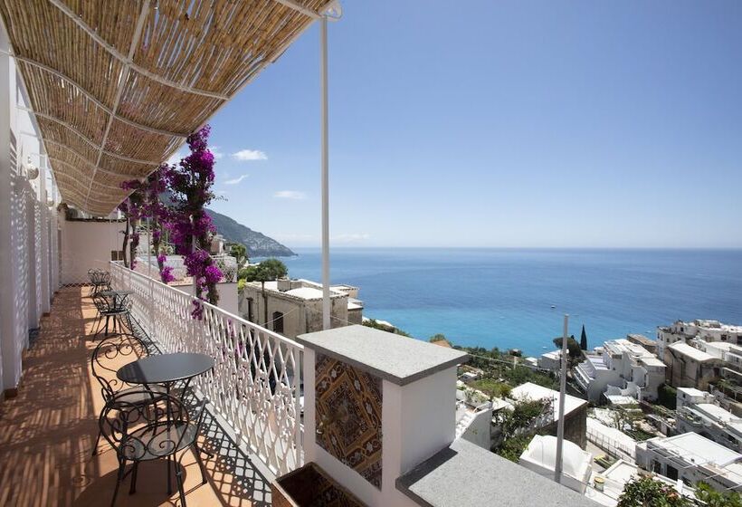 هتل La Bizantina Luxury Villa