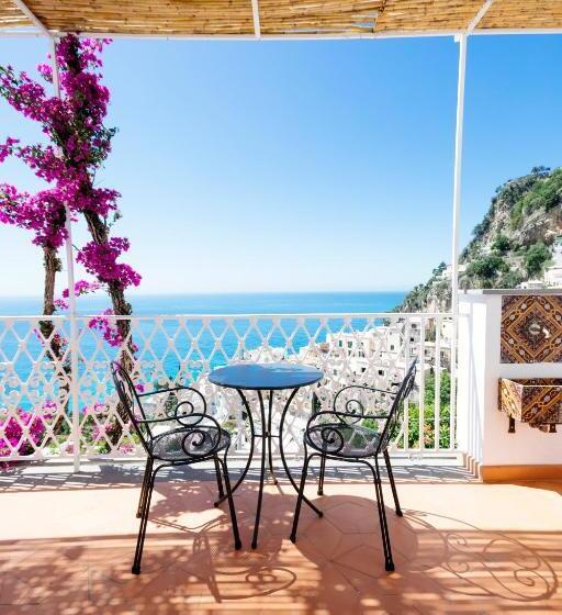 هتل La Bizantina Luxury Villa